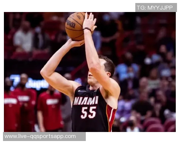 沃特森接替布劳恩首发后表现出色圆满贡献场均167分67板1断1帽