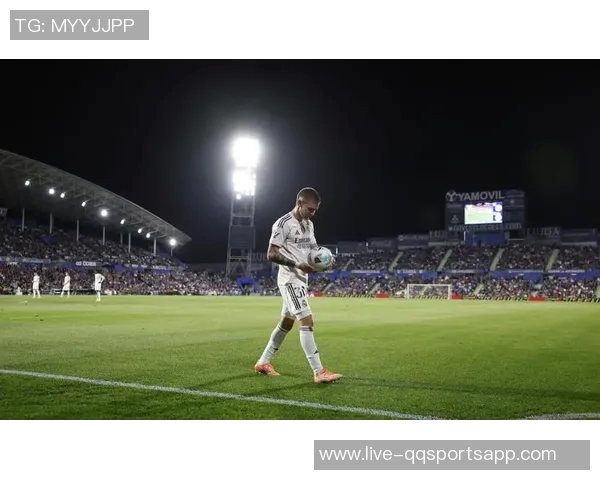 阿拉巴重返皇马合练马斯坦托诺卡瓦哈尔琼阿梅尼缺席引关注