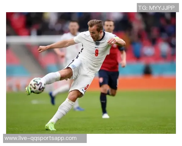 凯恩谈位置调整：后撤参与比赛让我更加享受足球的乐趣