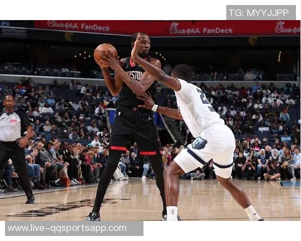 火箭球员触球数据揭晓申京领跑杜兰特紧随其后阿门表现不俗 火箭球员触球数据揭晓申京领跑杜兰特紧随其后阿门表现不俗