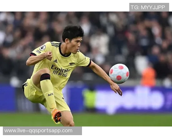 富安健洋今夏与阿森纳解约将与阿贾克斯签约半年开启新篇章