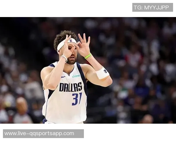 克里斯蒂称赞弗拉格无论状态如何都能贡献球队攻防两端的关键球员 克里斯蒂称赞弗拉格无论状态如何都能贡献球队攻防两端的关键球员