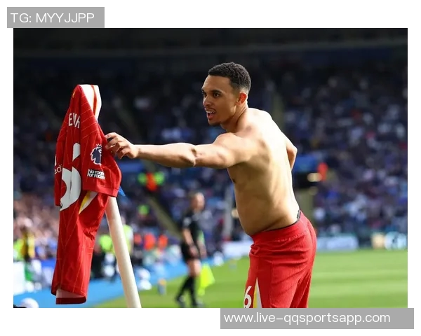 阿诺德伤愈复出入选大名单但缺席西超杯比赛