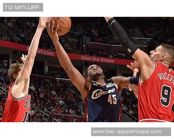 NBA赛况回顾太阳战胜湖人快船遭火箭逆转马刺不敌雷霆独行侠与掘金激战正酣